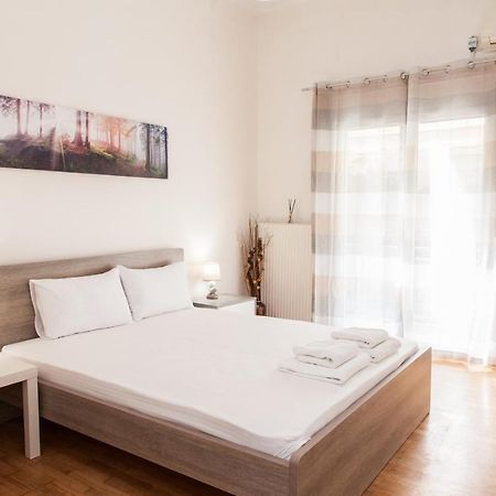 Cozy Apartment Near Stavros Niarchos Park Атина Екстериор снимка
