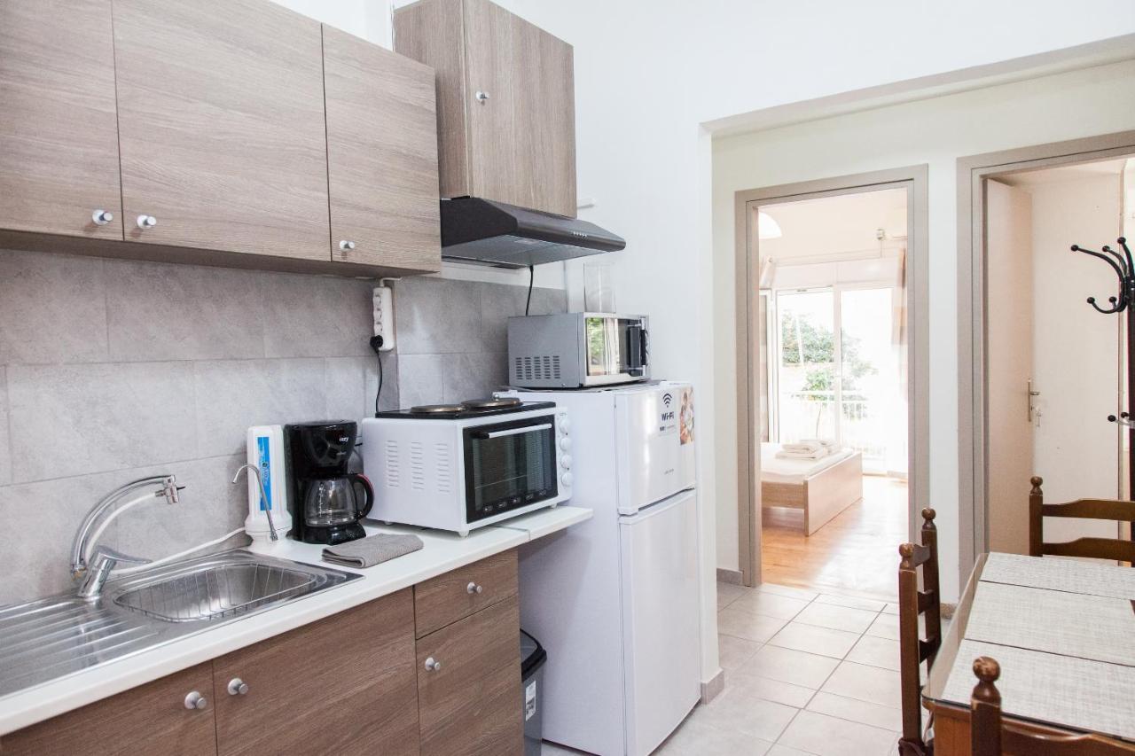 Cozy Apartment Near Stavros Niarchos Park Атина Екстериор снимка