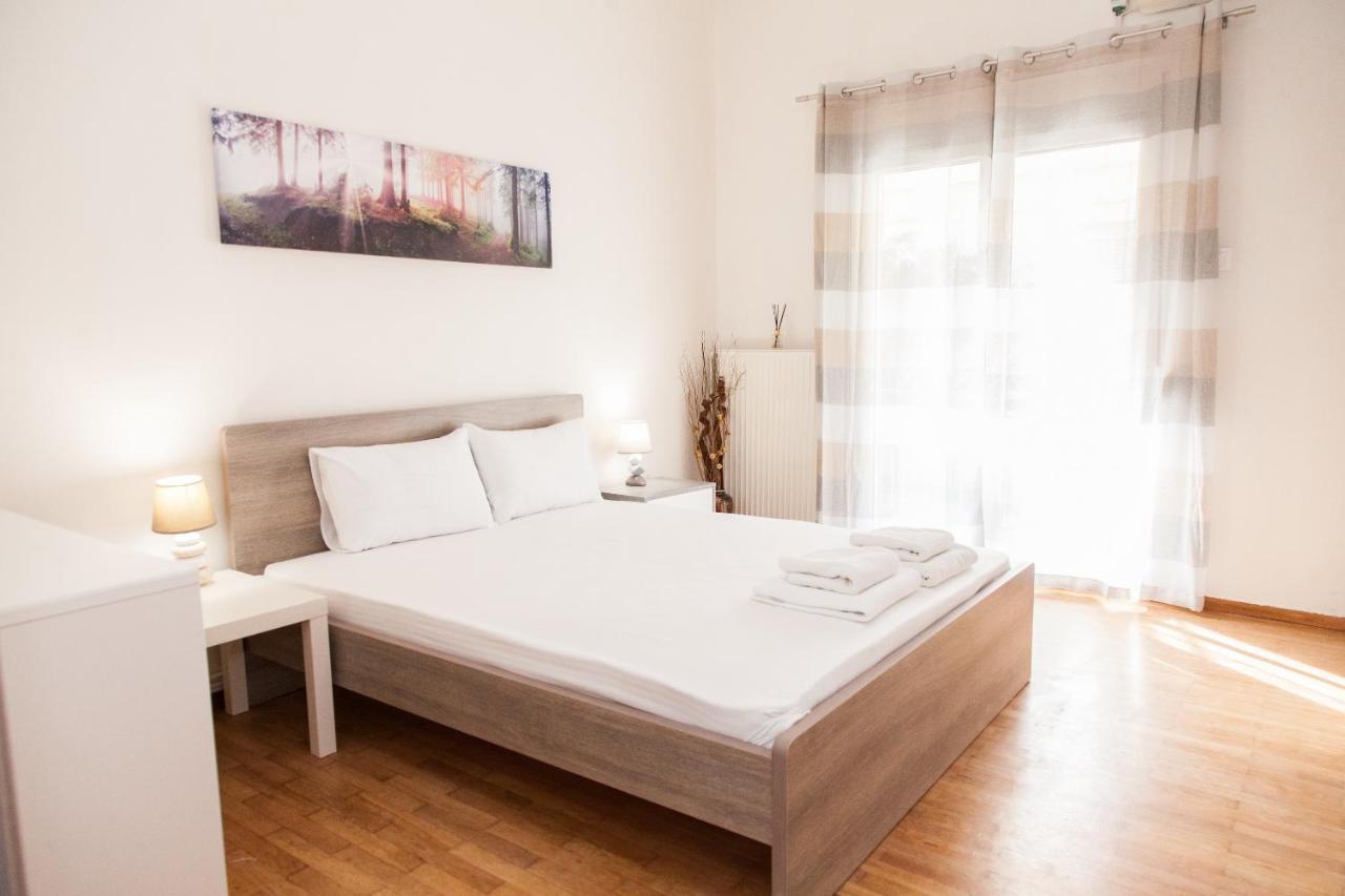 Cozy Apartment Near Stavros Niarchos Park Атина Екстериор снимка