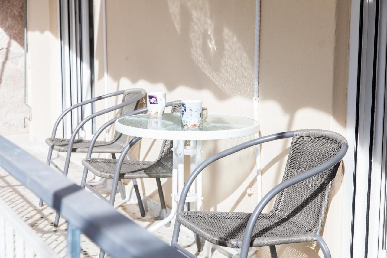 Cozy Apartment Near Stavros Niarchos Park Атина Екстериор снимка