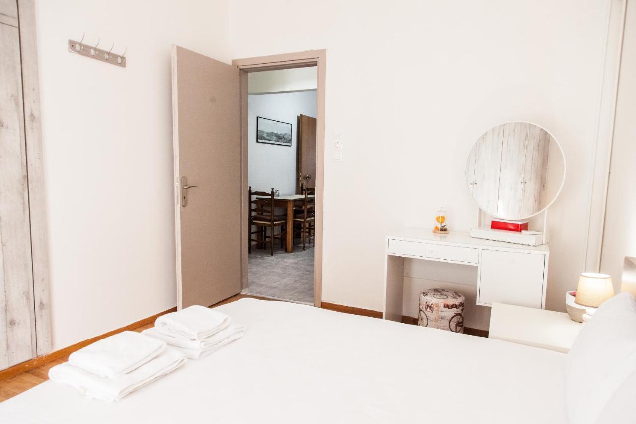 Cozy Apartment Near Stavros Niarchos Park Атина Екстериор снимка